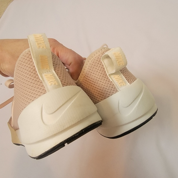 Nike Blush Pink Sneakers - Picture 5 of 9
